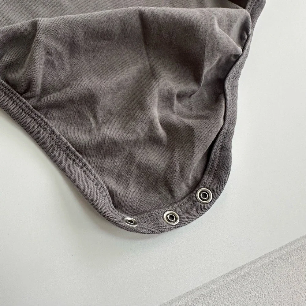 HM | Gray Long Sleeve One Piece Bodysuit with Ruffle Collar